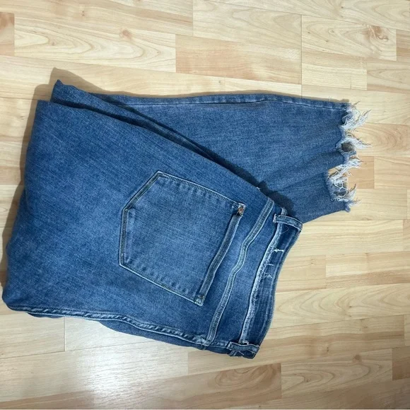 Judy Blue Womens high-waist, relaxed-fit, raw-hem denim jeans Size 22W - Picture 6 of 6